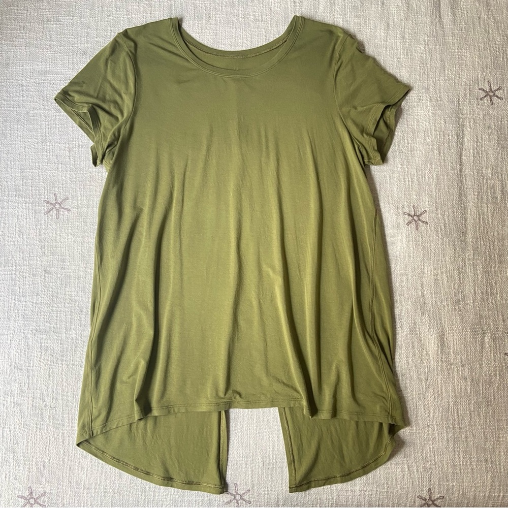 Lululemon open up tie back tee shirt 8 olive chartreuse green modal silk stretch